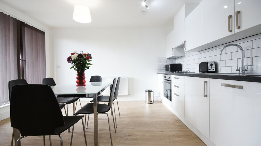 Others 3, Andora Apartments, London