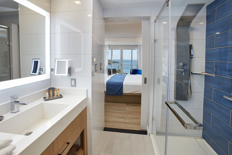 Bathroom 4, Oceans at Divi Little Bay