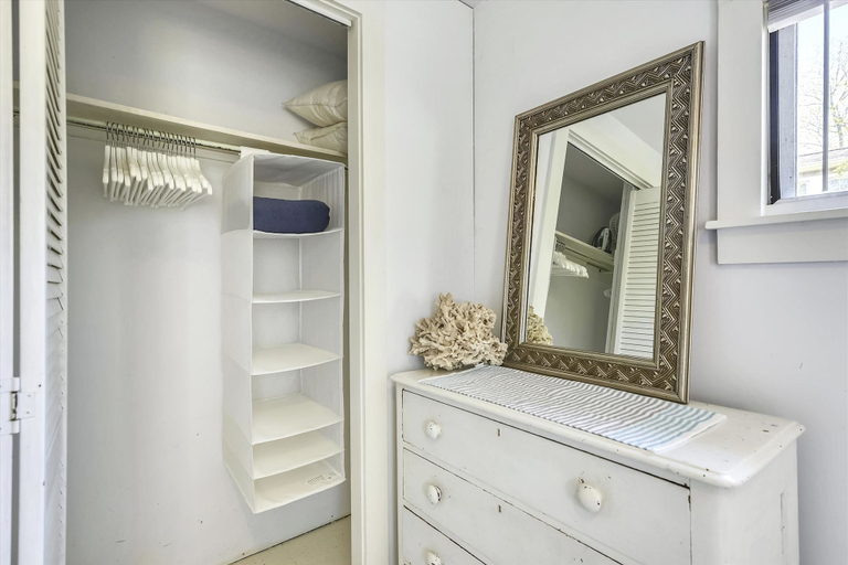 Bathroom 4, Oak Bluffs 3-Bed Cottage, Walk to Town, Dukes
