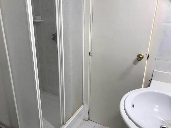 Bathroom 3, Apartamento Elypalace 10-2, Girona