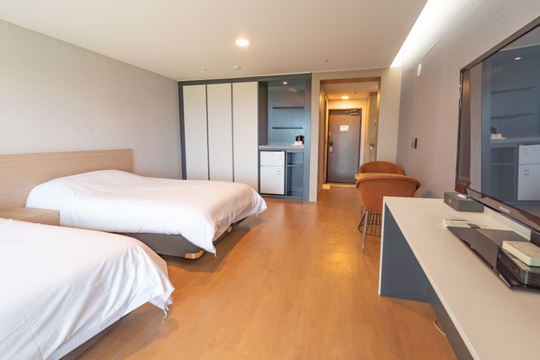 Bedroom 2, Seaore Resort, Seogwipo