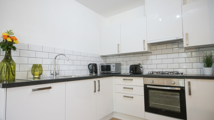 Others 4, Andora Apartments, London