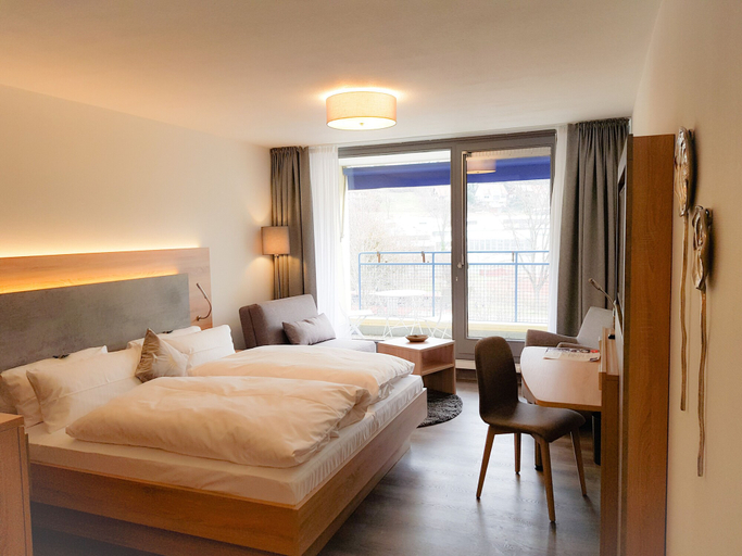 Bedroom 3, Biosphärenhotel Graf Eberhard, Reutlingen