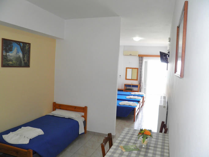 Bedroom 3, Christi Apartments, Crete