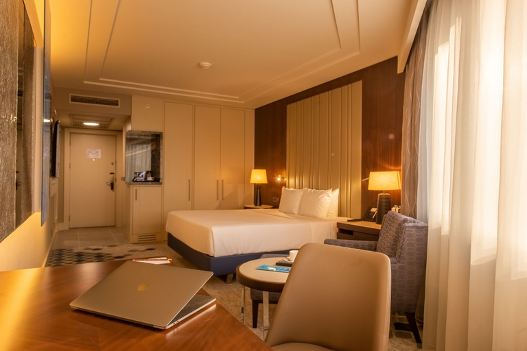 Bedroom 4, AZIMUT Grand Hotel Tashkent, Tashkent City