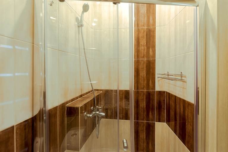 Bathroom 3, Apartments on Kuznechnyy 19, Sankt-Peterburg gorsovet