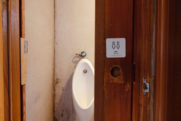 Bathroom 4, Fuqi Hostel - Heping, Tainan