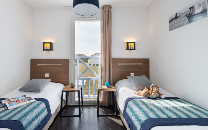 Bedroom 3, Résidence Lagrange Vacances Le Village de la Mer, Vendée