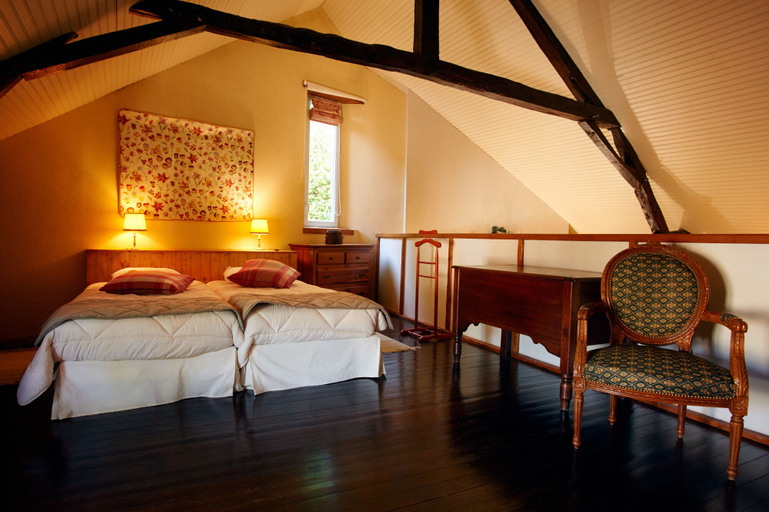 Bedroom 4, Gite Domaine de la Juranvillerie, Indre-et-Loire