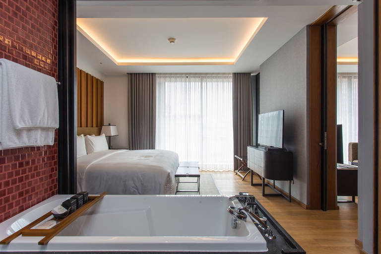 Bedroom 4, Anantara Chiang Mai Serviced Suites, Muang Chiang Mai