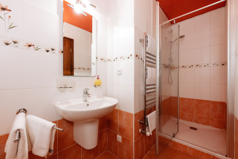Bathroom 5, Boutique Hotel Romantick, Český Krumlov