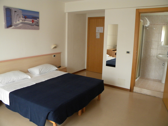 Bedroom 3, Hotel Eliani, Gorizia