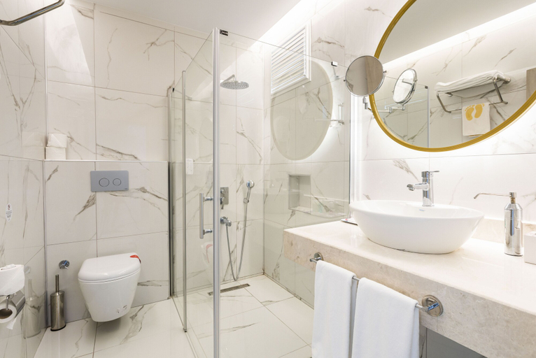 Bathroom 4, Club Hotel Turan Prince World - All Inclusive, Manavgat