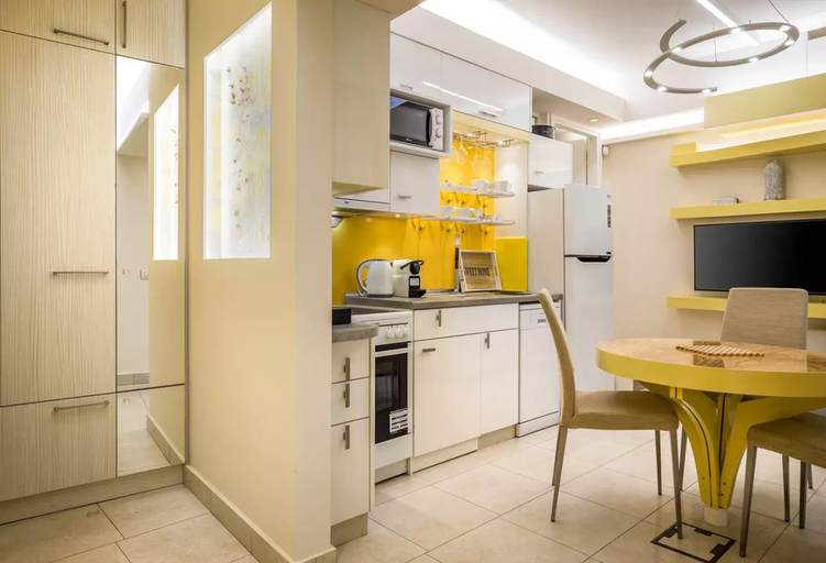 Others 5, Acropolis Suites 2 - Where else in Athens, Attica