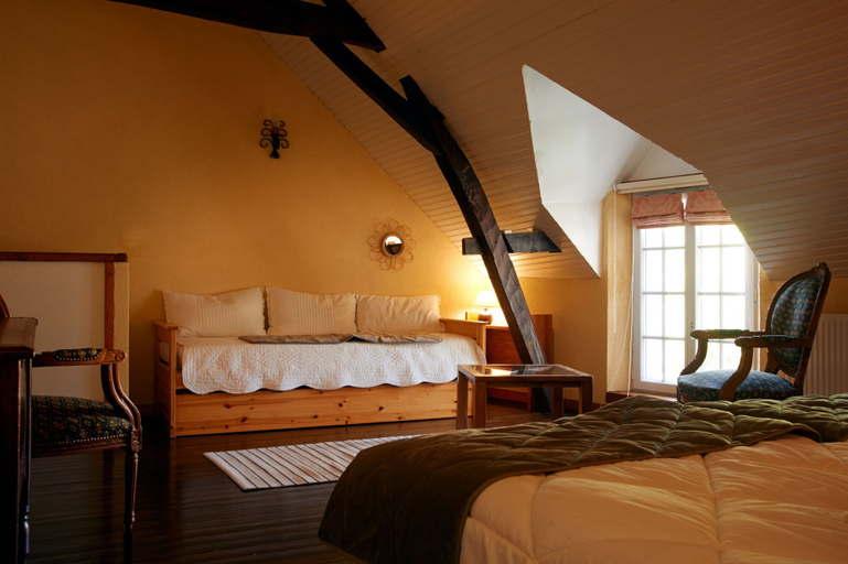 Bedroom 3, Gite Domaine de la Juranvillerie, Indre-et-Loire