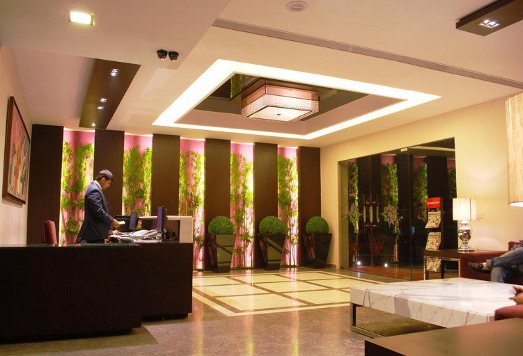 Public Area, Ikhaya Hotel The Highline, Delhi