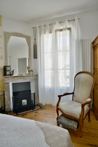 Bedroom 3, Chambres à Bord'O, Gironde