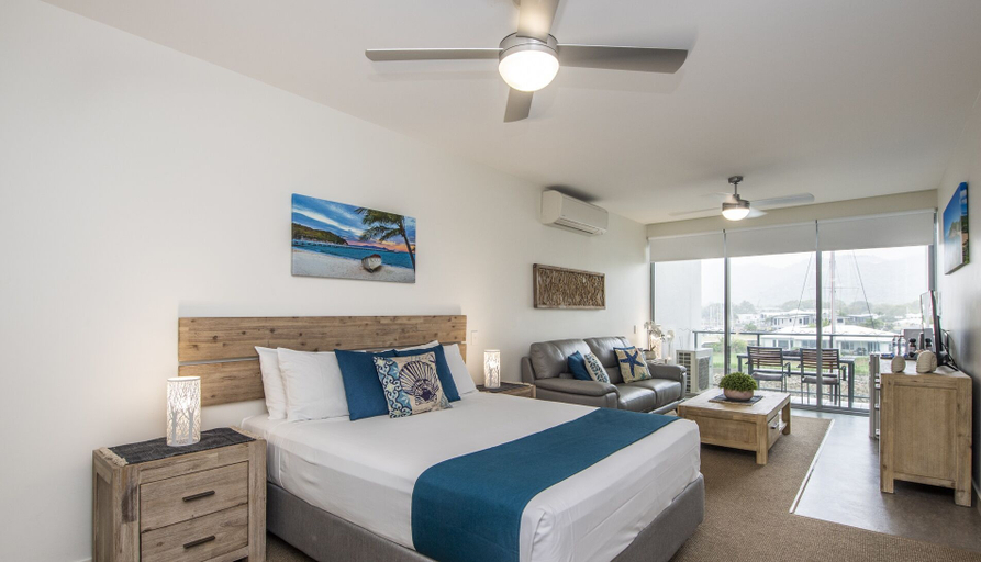 Bedroom 2, Absolute Waterfront Magnetic Island, Magnetic Island