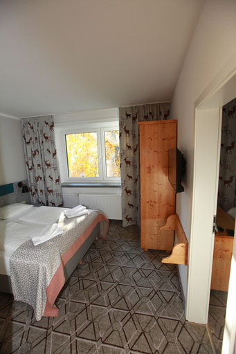 Bedroom 2, Hotel Miriquidi, Erzgebirgskreis