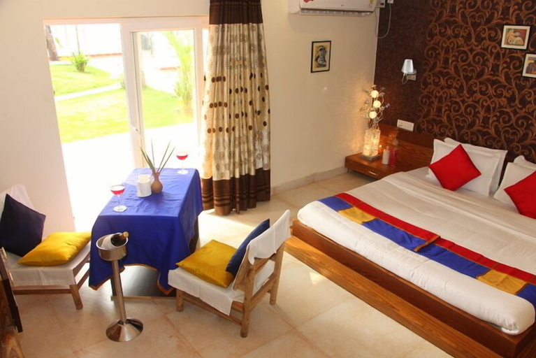 Bedroom 3, Paparazzi Resort , North Goa