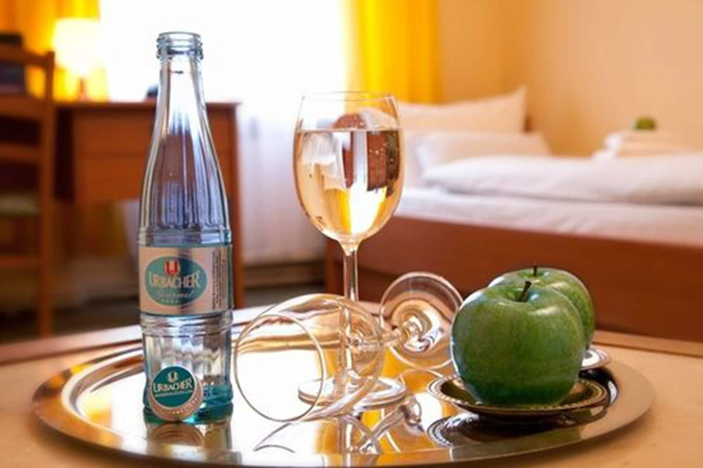 Food & Drinks 5, Hotel Abendstern, Berlin