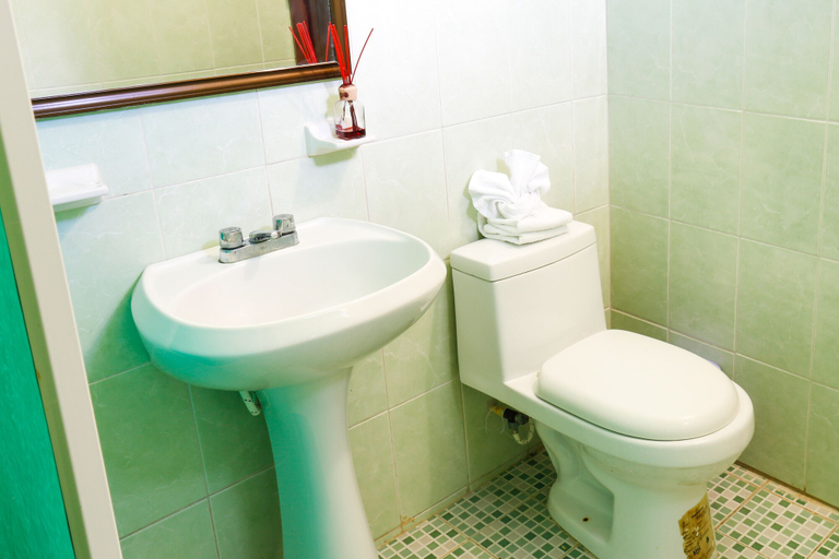 Bathroom 3, El Mirador, Othón P. Blanco