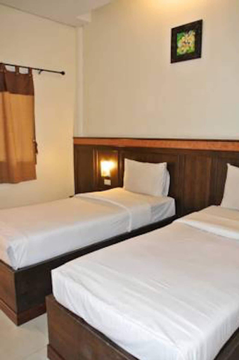 Bedroom 14