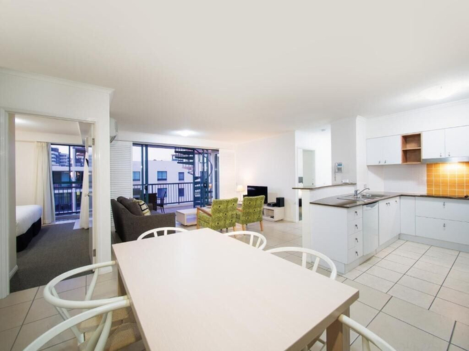 Dining Room 1