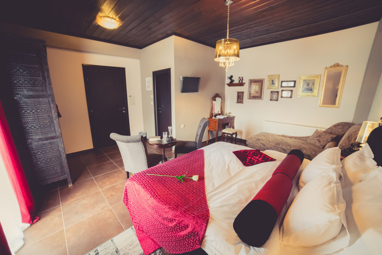 Bedroom 4, Paroraia boutique rooms, Central Macedonia