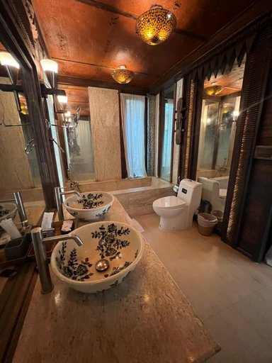 Bathroom 5, K2 Xanadu Pool Villa, Pattaya