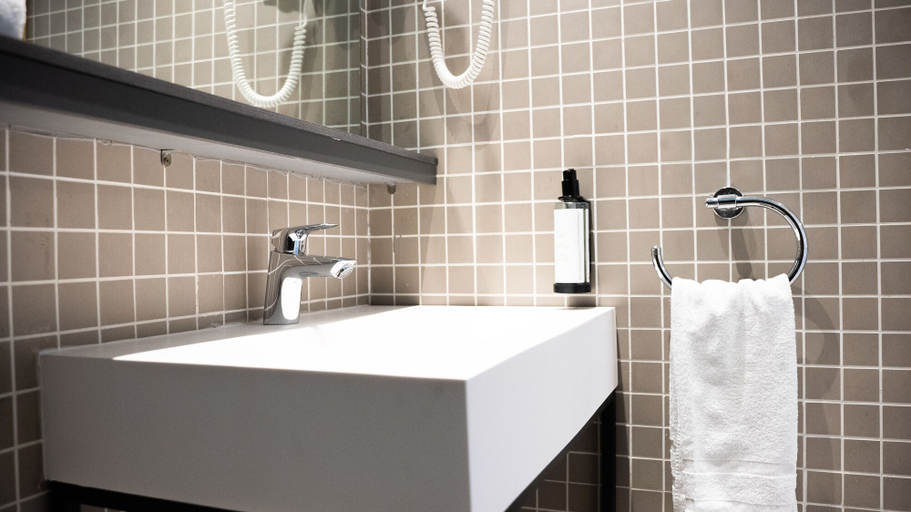 Bathroom, Cap Roig, Tarragona
