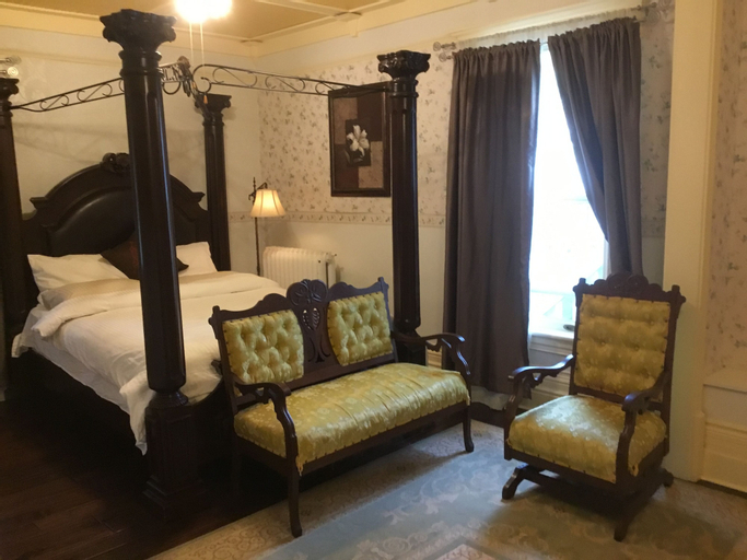 Bedroom 10