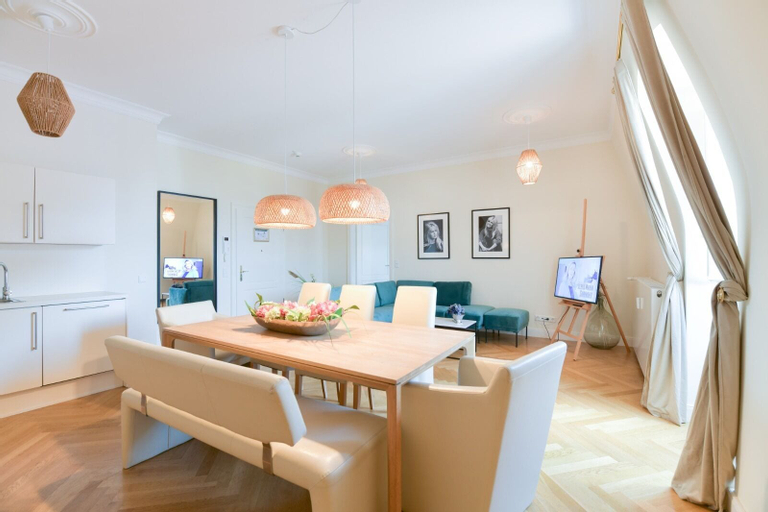 Dining Room 5