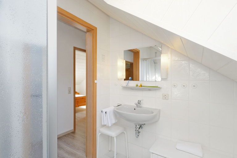 Bathroom 5, Seepark Kirchheim Ferienhaus bei Diane, Hersfeld-Rotenburg