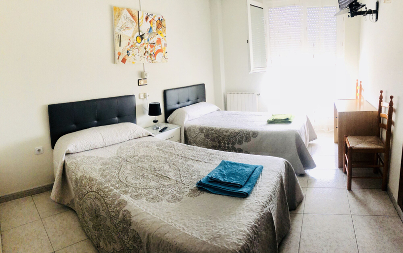 Bedroom 3, Hostal Sol Naciente, León