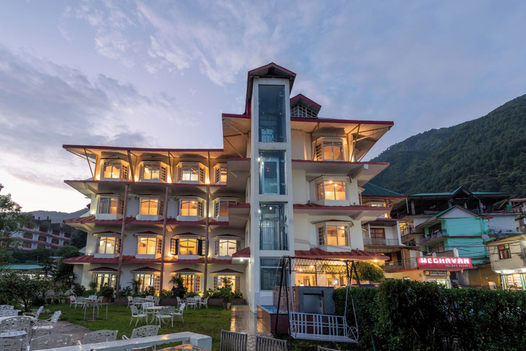 Exterior & Views 2, Meghavan Resort By DLS Hotels, Kangra
