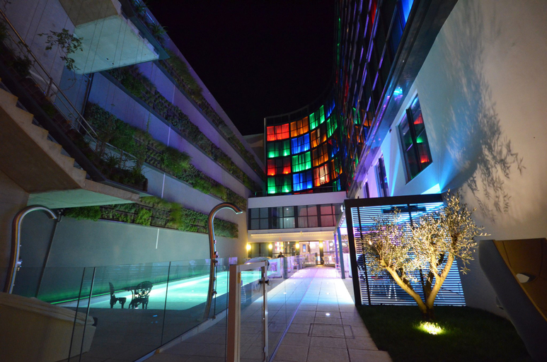 Exterior & Views 2, Holiday Inn DIJON by IHG, Côte-d'Or