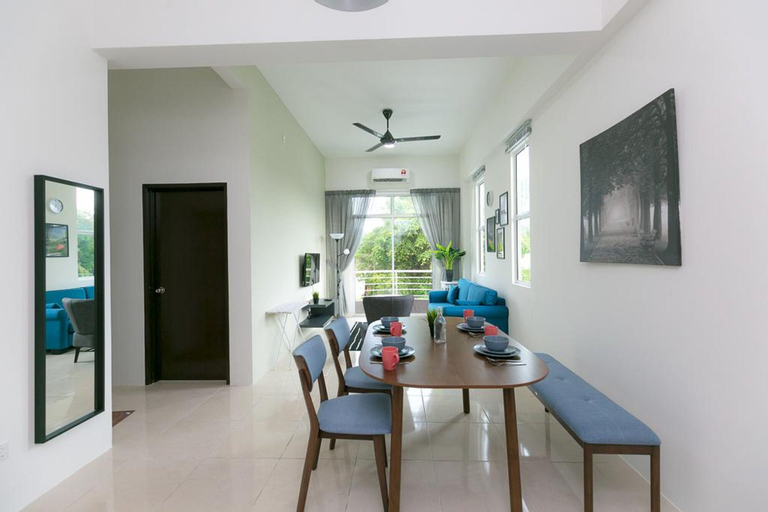 Dining Room 3