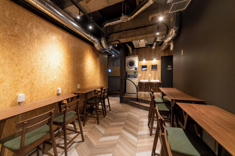 Food & Drinks 5, eeGee STAY Kamata, Ōta