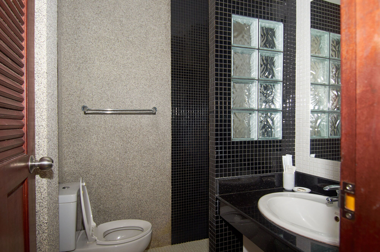 Bathroom 5, Phuket Riviera Villas, Phuket Island