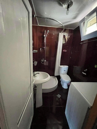Bathroom 2, Kojori, Gardabani