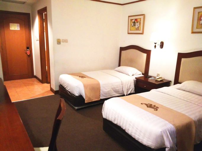 Bedroom 27