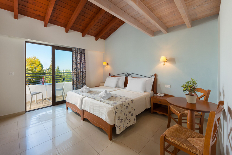 Bedroom 3, Matoula Beach Hotel, South Aegean