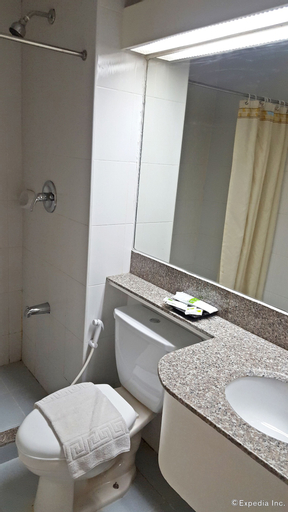 Bedroom 4, Albergo Hotel, Baguio City