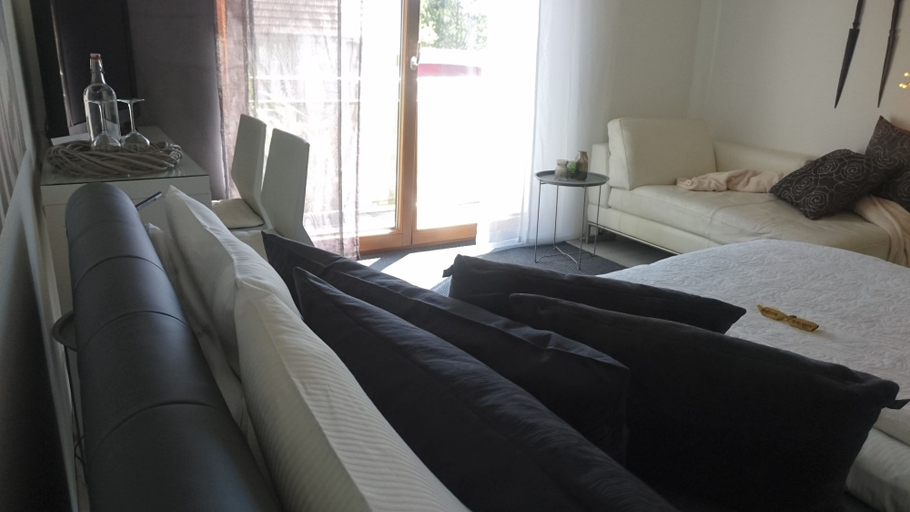 Bedroom 3, K82 B'nB, Tübingen