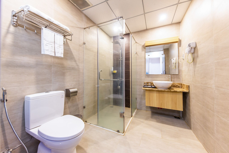 Bathroom 5, Mai Thang Hotel, Đà Lạt