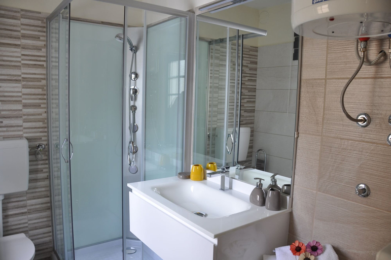 Bathroom 3, Terme Čatež - Sonce - Čatež ob Savi, Brežice
