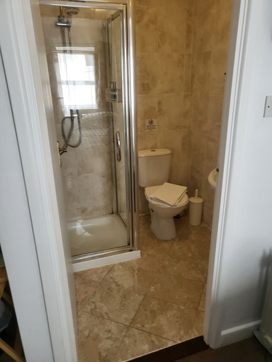Bathroom 4, St George's Guesthouse