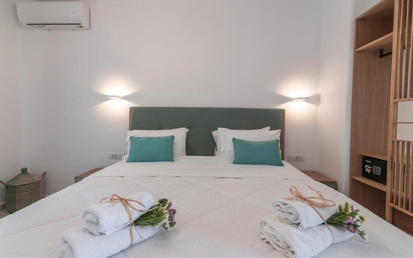 Bedroom 2, Flora's Houses Mykonos, South Aegean