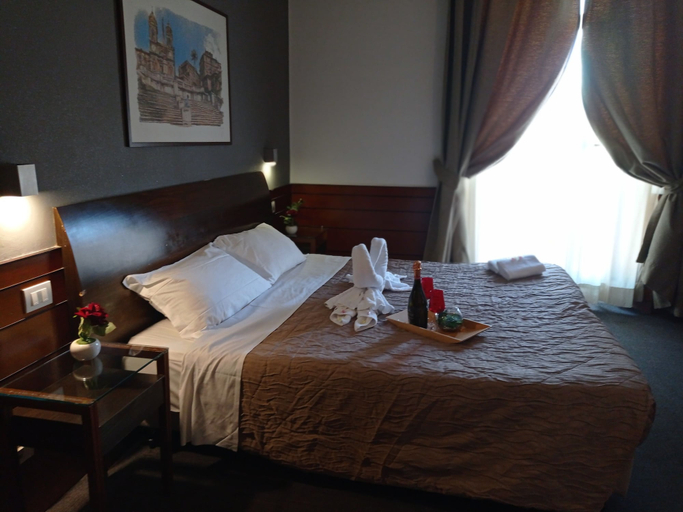 Bedroom 3, Romalive Hotel, Rome